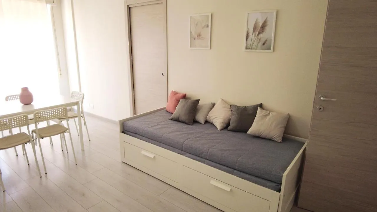 Sofita - Rooms & Apartment Sant'Agata di Militello