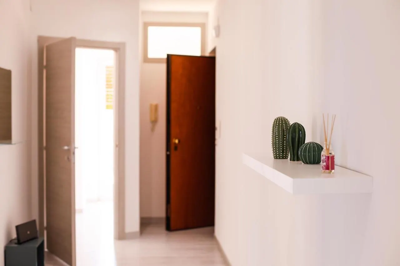 Sofita - Rooms & Apartment Sant'Agata di Militello Guest house