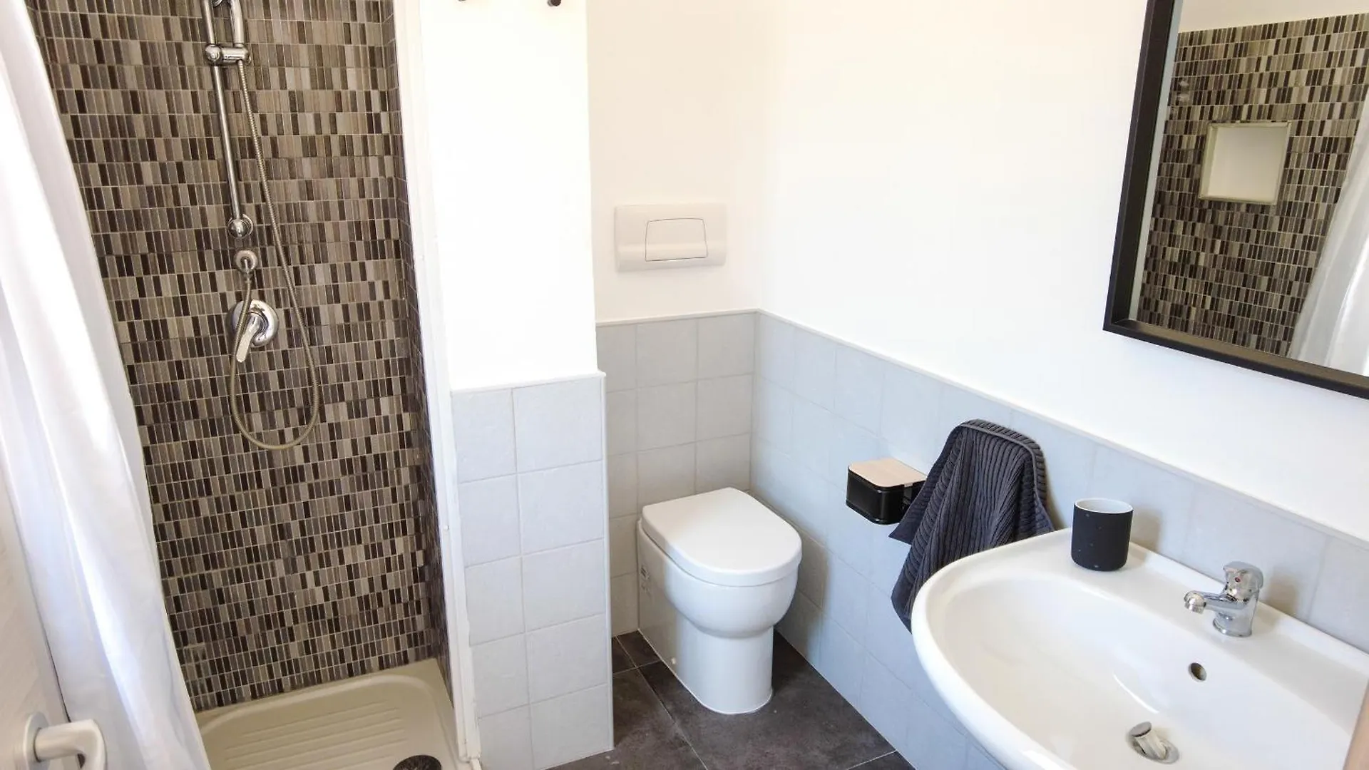 Sofita - Rooms & Apartment Sant'Agata di Militello